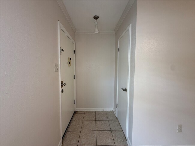 2250 Bering Dr Unit 66