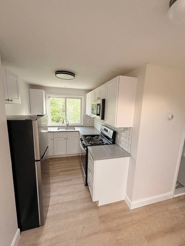 Photo - 62 39th St Unit 1