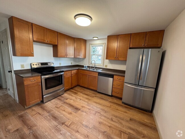 Building Photo - 10 Hardy Ave Unit B Rental