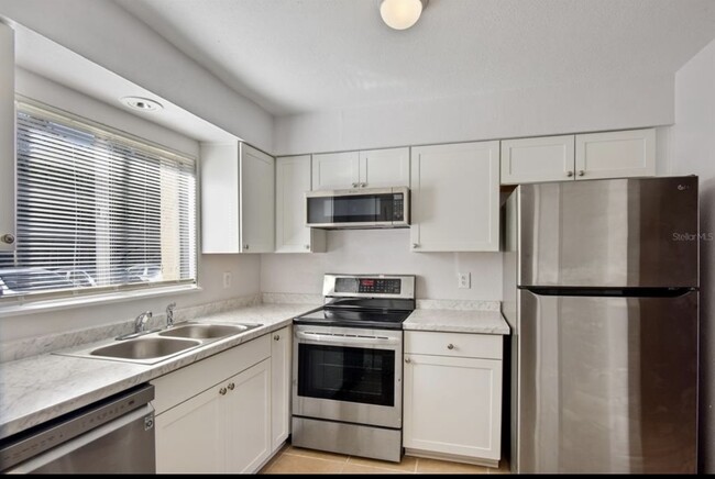 Building Photo - 4149 S Semoran Blvd Unit 10 Rental