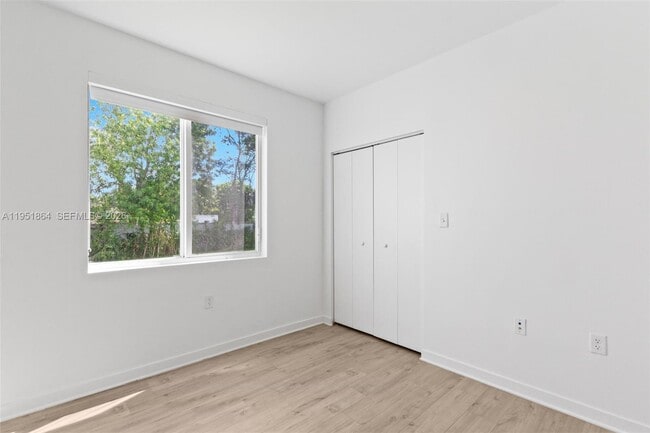 Photo - 170 NW 158th St