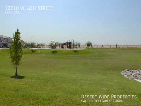 Photo - 12710 W Ash St