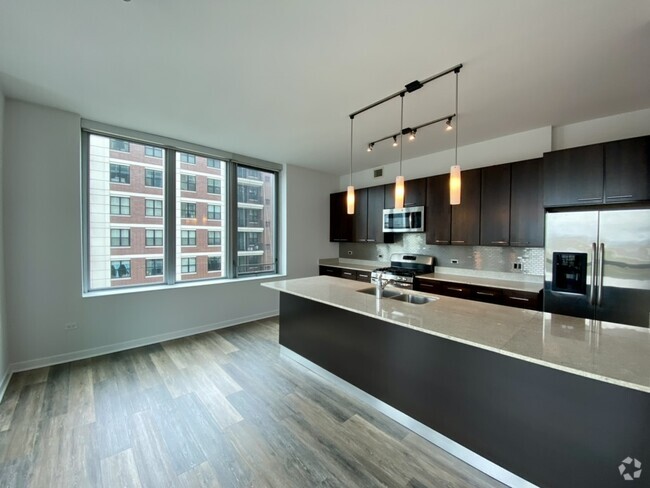 Building Photo - 668 N Kingsbury St Unit 1202 Rental
