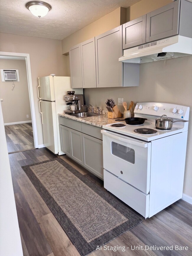 Photo - 780 Anderson Ave Unidad 13