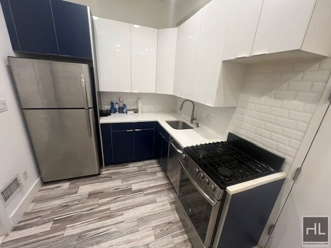 Building Photo - EAST 153 STREET Rental