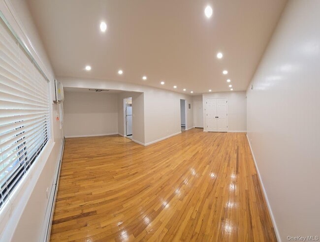 Building Photo - 15 Brevoort Dr Unit 1B