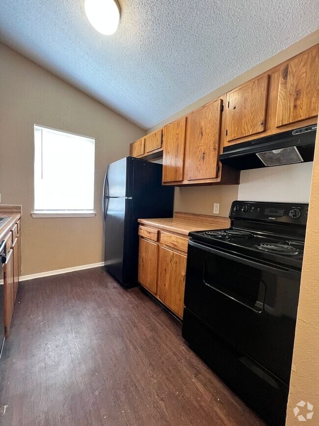 Building Photo - 9706 Eastwend Dr Unit A Rental
