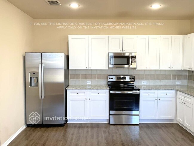 Photo - 1000 Pebblecreek Dr