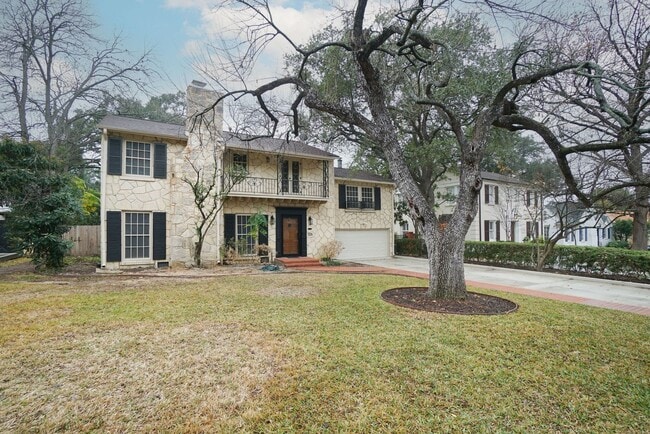 Photo - Luxury 4-Bedroom Home with 3,400+ Sq Ft in Prime San Antonio Location