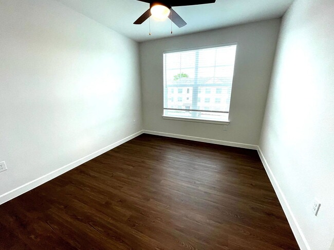 Photo - 2300 N Friendship Rd Unit 01127