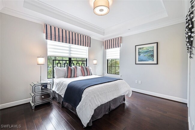 Building Photo - 2751 Tiburon Blvd E Unit 201