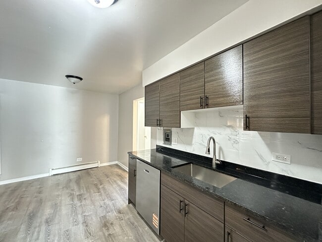 Photo - 430 Stevens Dr Unit 102