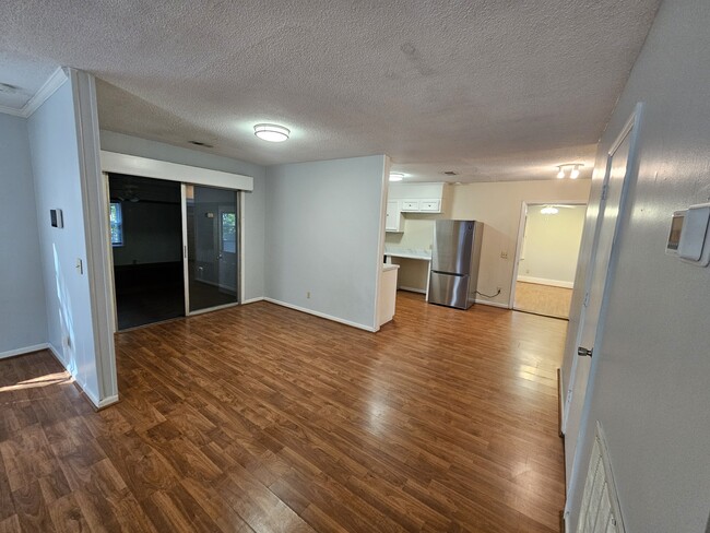 Photo - 4602 Norwich Rd