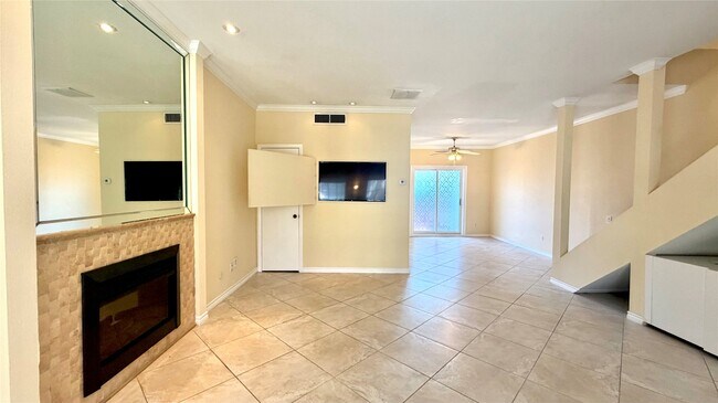 Photo - 11710 Southlake Dr Unit 16