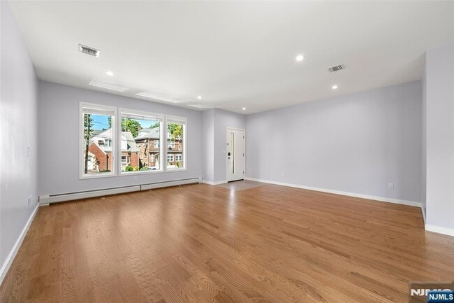 Photo - 506 Westview Ave
