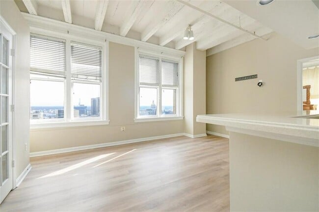 Photo - 32 Peachtree St NW Unit 1406