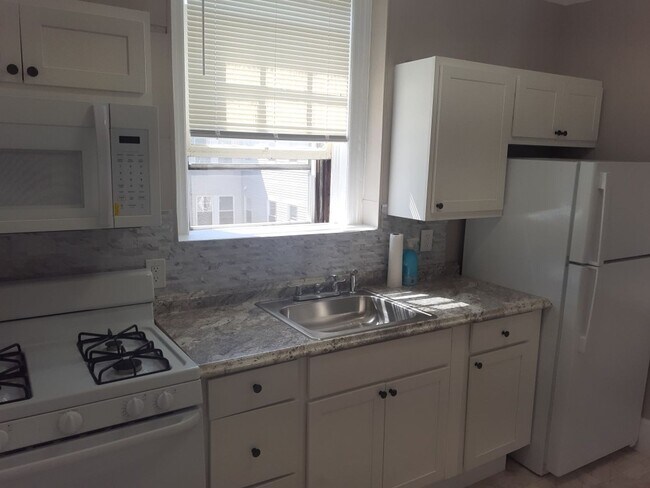 Photo - COURT SQUARE ASSOCIATES Unit 753