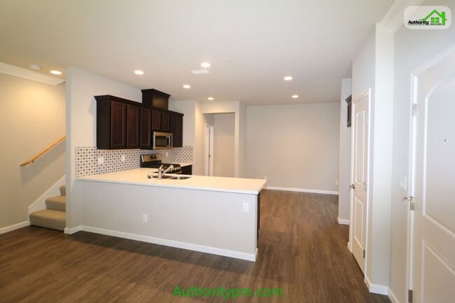 Photo - 844 Mission De Oro Dr