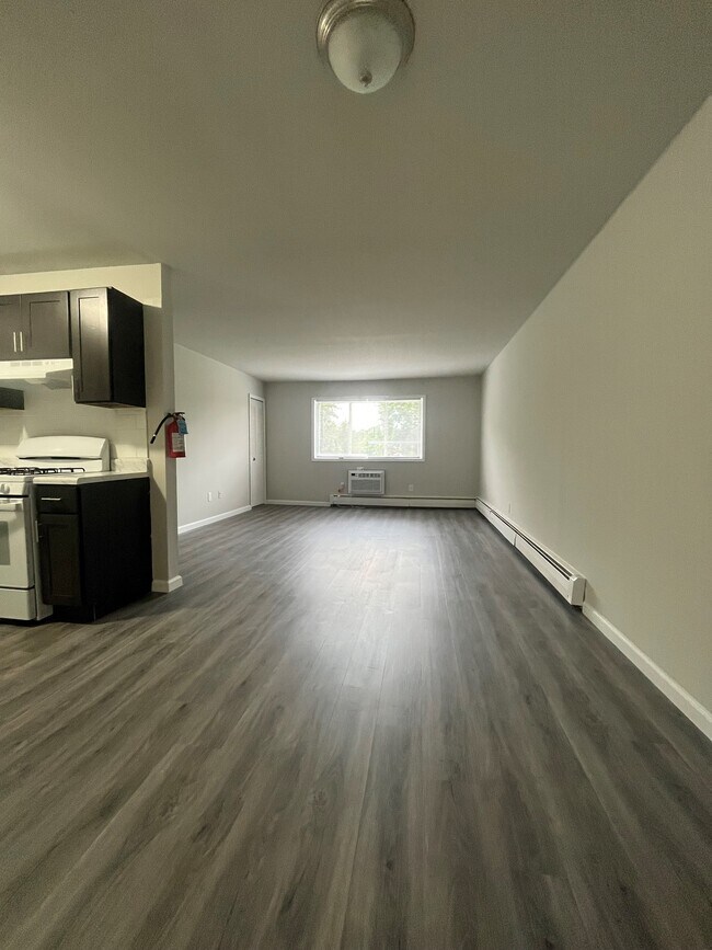 Woodland Village Apartments For Rent in Lindenwold, NJ