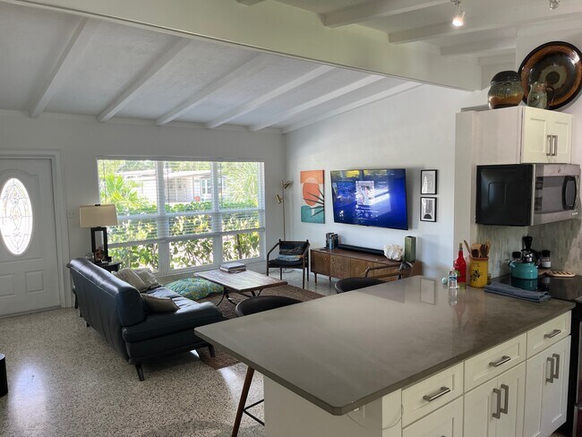 Photo - 2236 Datura St