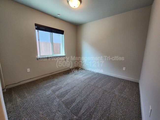 406 Dawson Ln