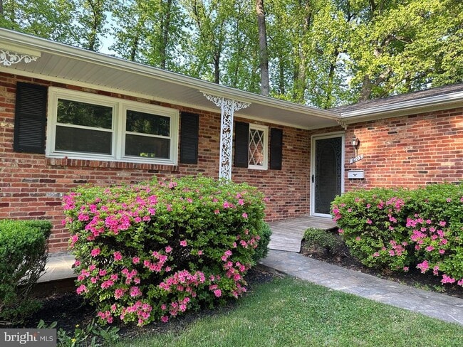 Photo - 6703 Tusculum Rd House