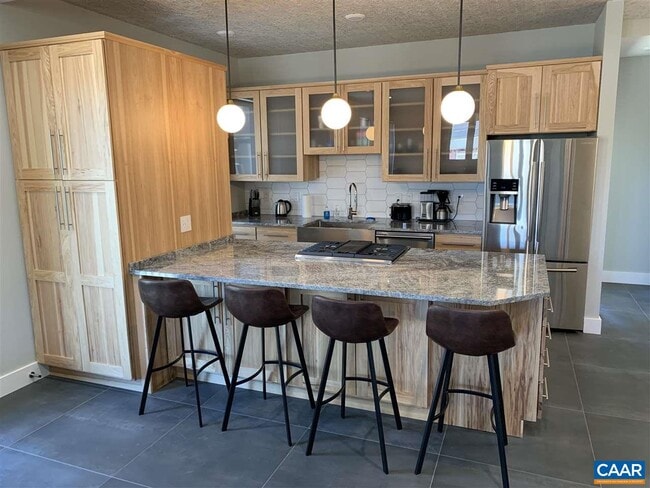 Photo - 808 Elliott Ave