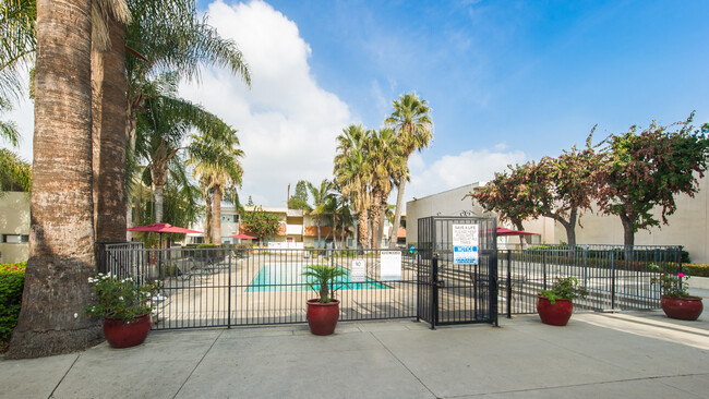 Las Palmas Apartment Homes For Rent in Covina, CA | ForRent.com