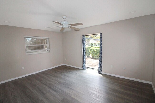 Photo - Venice East Annual Home for Rent