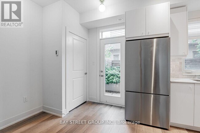 Photo - 50 Holmes Ave