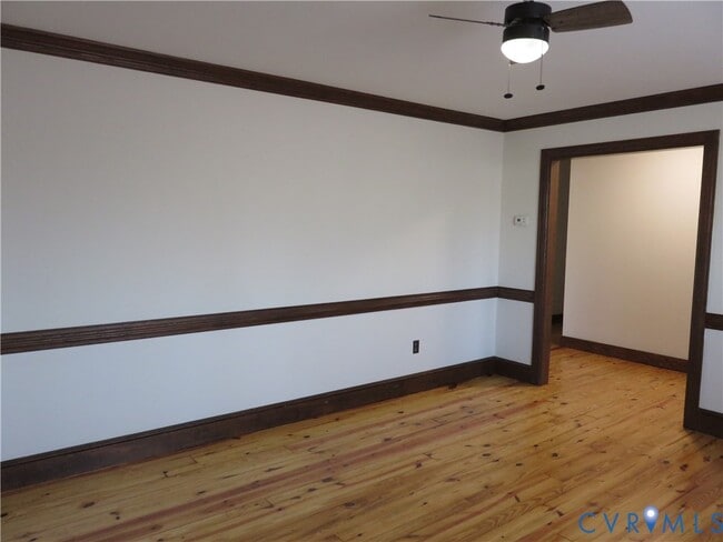 Photo - 4261 Old Buckingham Rd