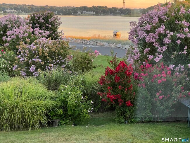 Photo - 4 Spriteview Ave