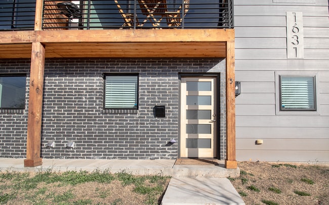 Photo - 1631 NW 21st St