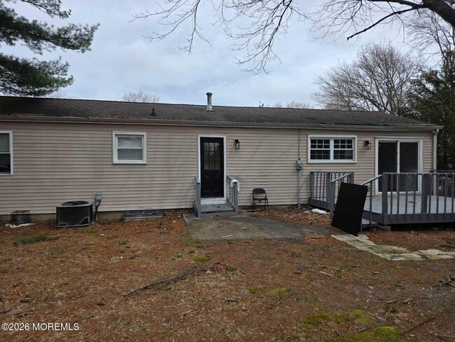 Building Photo - 14 Nathan Ave