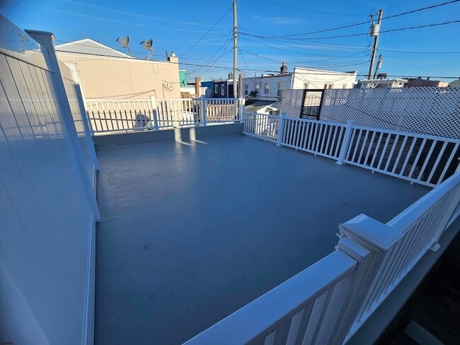 Photo - 4009 Ventnor Ave