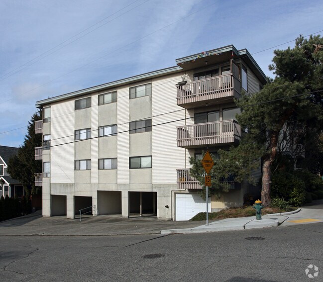 Park West Apartments - Park West Apartments