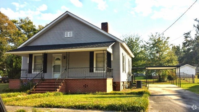 Building Photo - 1044 Aiken Blvd Rental