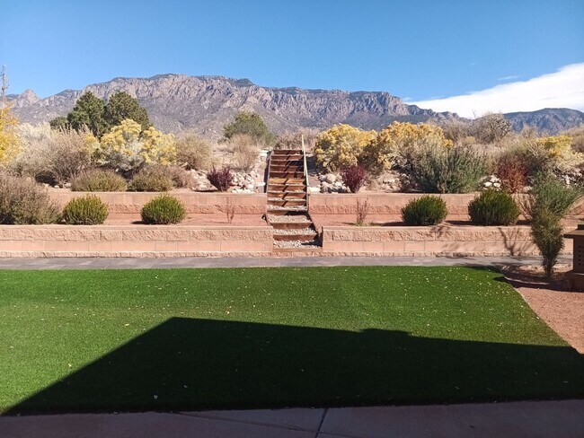 Photo - 4 Bedroom, 3 Bathroom Home! Schedule a Sho...