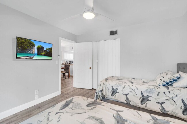 Photo - 600 Neapolitan Way Unidad FL2-ID1073560P