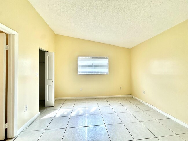 Photo - 251 Palm Cir W Unit 206