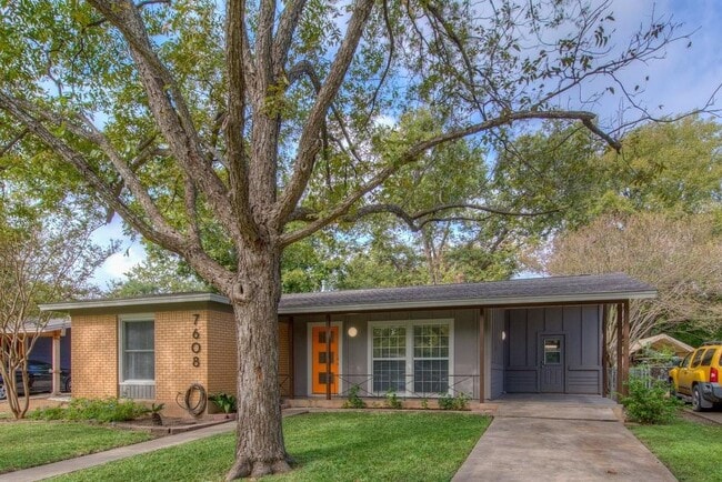 Photo - 7608 Delafield Ln