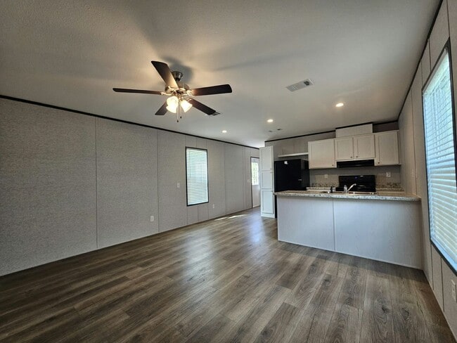 Photo - 1057 Myakka Dr