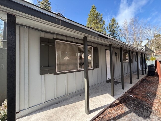 Photo - 4091 Greenwood Rd Apartment Unit 1