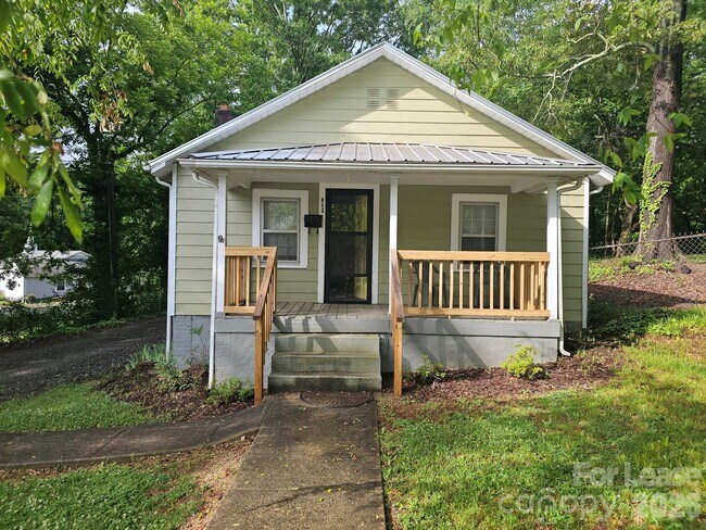 Photo - 508 S Laurel St