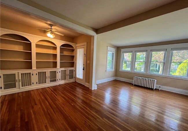 Photo - 151 Eagle St Unidad 1