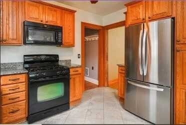 Photo - 236 Barry Rd