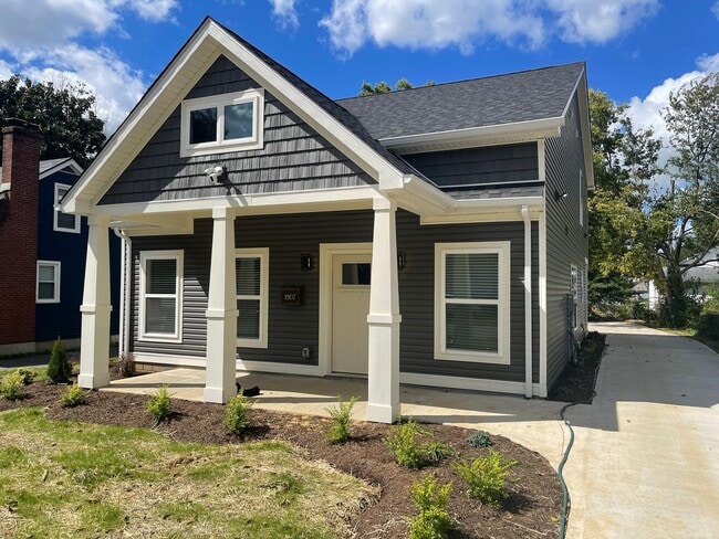 Building Photo - 1572 Heron Ln