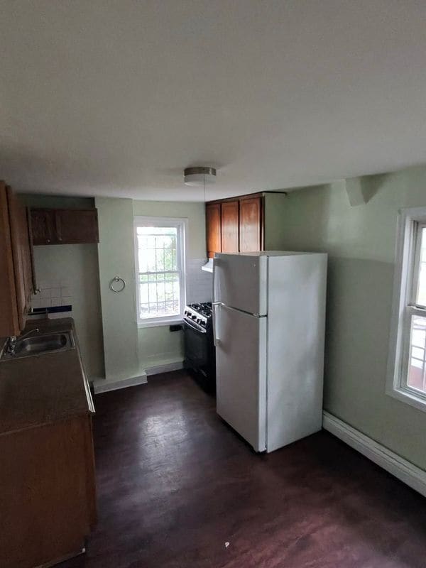 Photo - 826 S Clinton Ave