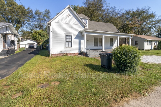 Photo - 221 Hawthorne Ave