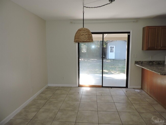 Photo - 3865 Tom Ln Dr